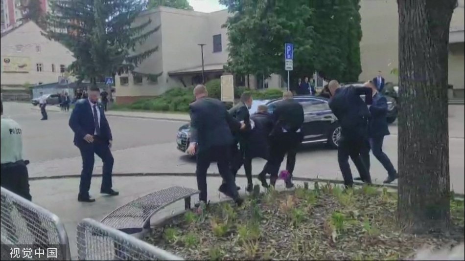 斯洛伐克总理遭枪击受伤 已紧急送往医院_高清图集