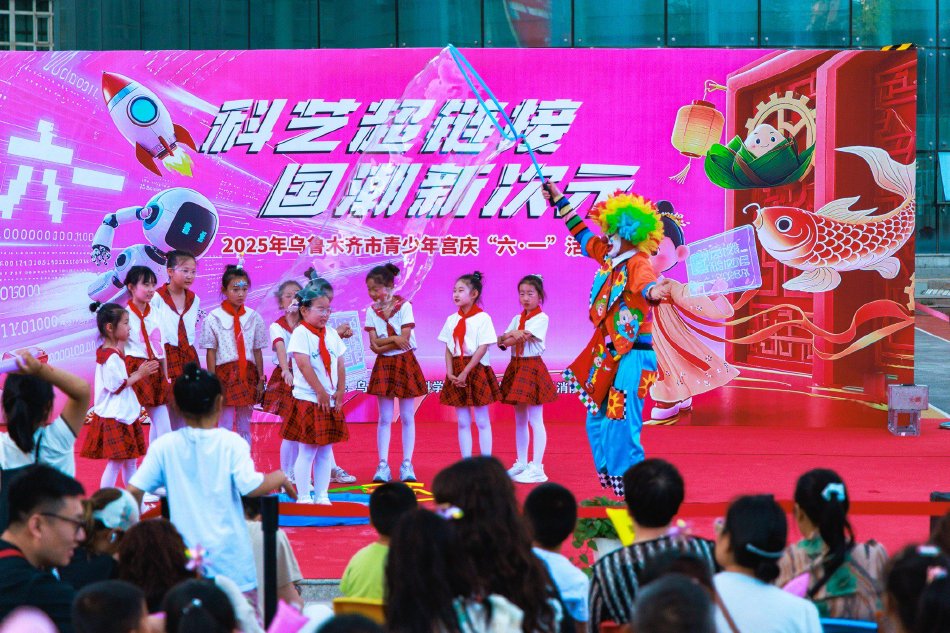 祖国花朵多才多艺庆“六一”_高清图集