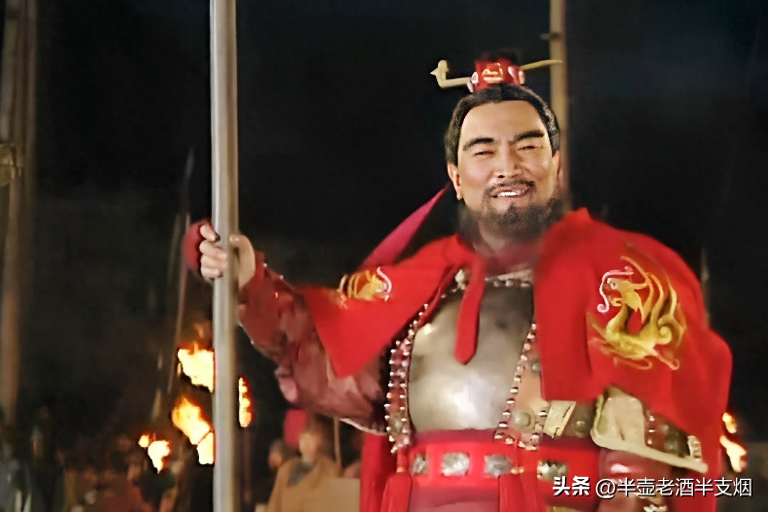 赤壁战败后曹操变聪明了：他的一条锦囊妙计，要了周瑜半条性命
